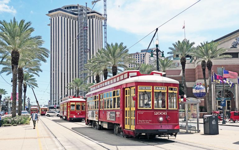 french-quarter-fest-airboat-adventures